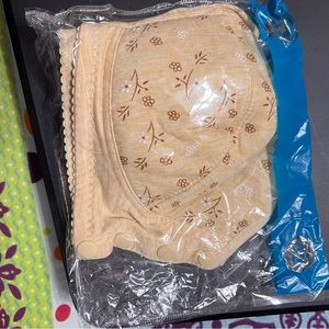 Woman snap front bras.